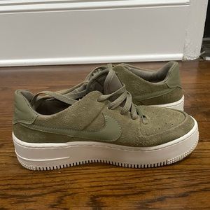 NIKE suede AF1 Low Sage